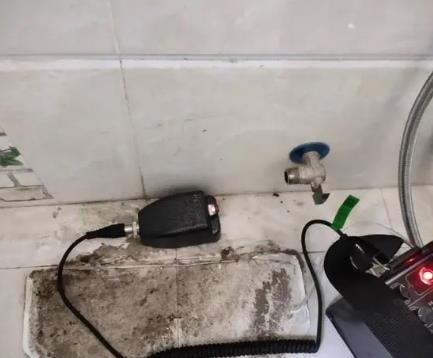 西盟屋顶漏水维修公司分享下卫生间漏水的危害及解决方法